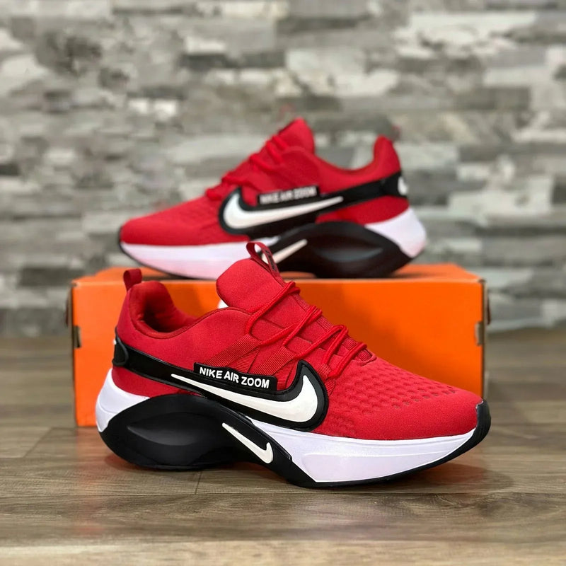 NIKE AIR ZOOM 2024