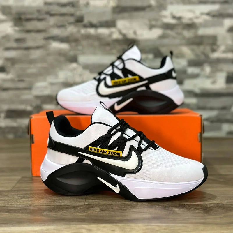 NIKE AIR ZOOM 2024